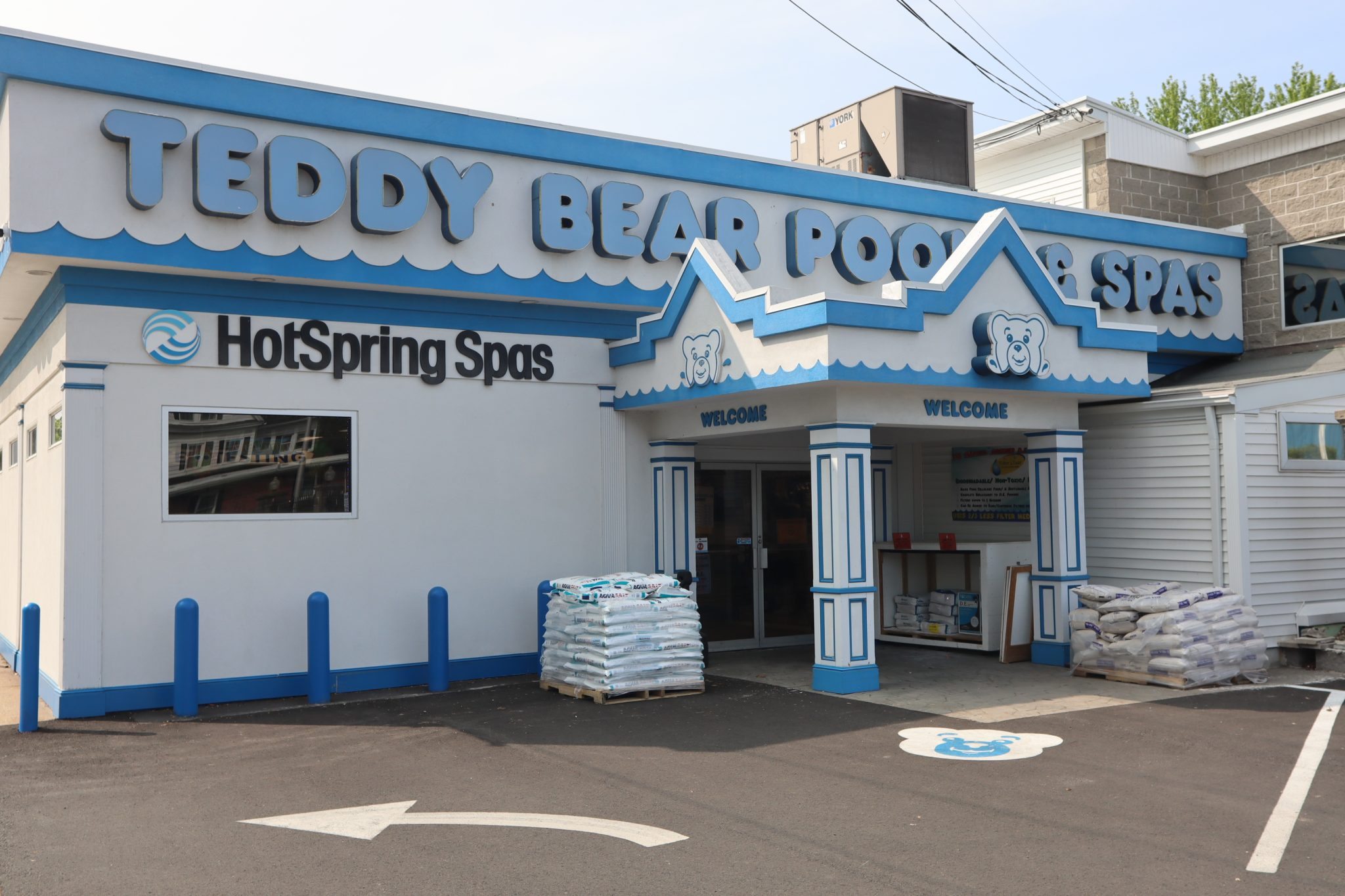 Teddy Bear Pools & Spas Serving Northampton MA